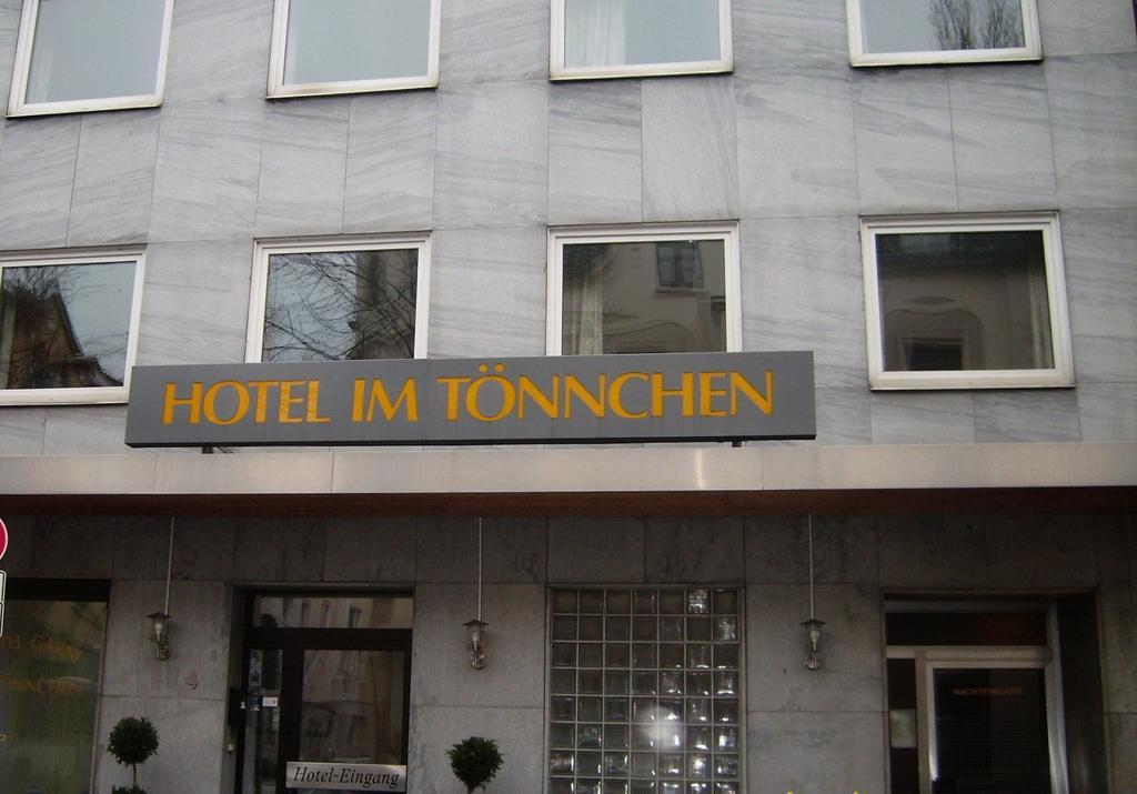 Eu Centralhotel Im Toennchen Dusseldorf Luaran gambar